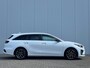 Kia Ceed Sw 1.0 T-GDi 120pk GT-Line Business Edition | Stoel- & Stuurverwarming | Sensoren Voor + Achter | JBL Audio | Keyless | CarPlay |