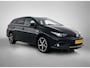 Toyota Auris Touring Sports 1.8 Hybrid Dynamic Ultimate | Navigatie | Stoelverwarming | LM Velgen | Climate Control |