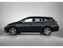 Toyota Auris Touring Sports 1.8 Hybrid Dynamic Ultimate | Navigatie | Stoelverwarming | LM Velgen | Climate Control |
