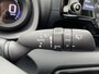Toyota Yaris 1.5 Hybrid Dynamic Parkeersensoren voor + achter, Navigatie Apple CarPlay/Android Auto, achteruitrij camera, adaptieve cruise control, LED