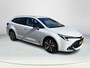 Toyota Corolla Touring Sports Hybrid 140 Dynamic **STOELVERWARMING/ PARKEERSENSOREN VOOR EN ACHTER/ LENDENSTEUN/ KEYLESS**
