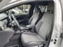 Toyota Corolla Touring Sports Hybrid 140 Dynamic **STOELVERWARMING/ PARKEERSENSOREN VOOR EN ACHTER/ LENDENSTEUN/ KEYLESS**