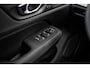 Volvo V60 2.0 T6 Plug-in hybrid AWD Ultimate Bright | Panoramadak | Gelamineerd Glas | 360 Camera | Head-up display | Adaptieve Cruise Control | Verwarmbaar Stuurwiel | Harman & Kardon Sound
