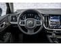 Volvo V60 2.0 T6 Plug-in hybrid AWD Ultimate Bright | Panoramadak | Gelamineerd Glas | 360 Camera | Head-up display | Adaptieve Cruise Control | Verwarmbaar Stuurwiel | Harman & Kardon Sound