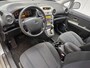 Kia Carens 2.0 CVVT X-ecutive AUTOMAAT ! GARANTIE ! AIRCO !