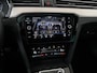 Volkswagen Passat Variant 1.4 TSI PHEV GTE | Panoramadak | Leder/Alcantara | IQ.Light | 18" | Zondag Open!