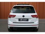 Volkswagen Tiguan 2.0 TSI 4MOTION R-LINE Panodak ACC Trekhaak Camera Suzuka Lane