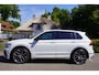 Volkswagen Tiguan 1.5 TSI ACT Highline Business R-line virtual cockpit full led 23 inch origineel Nederlandse auto