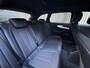 Audi A4 Avant 35 TFSI S-line Automaat | Quantumgrijs | LED | Getint glas | Afgevlakt stuurwiel | Navigatiesysteem | Apple CarPlay | Climate control | Cruise control | Parkeersensoren achter