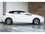 Volvo V40 T2 Automaat Polar+ | Parkeersensoren achter | Volvo on Call | Stoelverwarming | Dealeronderhouden | Navigatie | High perfomance audio | Climate control