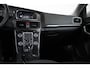 Volvo V40 T2 Automaat Polar+ | Parkeersensoren achter | Volvo on Call | Stoelverwarming | Dealeronderhouden | Navigatie | High perfomance audio | Climate control