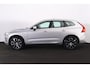Volvo XC60 T8 Recharge AWD Plus Bright - LONG RANGE - Panorama/schuifdak - IntelliSafe Assist & Surround - Harman/Kardon audio - Adaptieve LED koplampen - Parkeercamera achter - Verwarmde voorstoelen, stuur & achterbank - Parkeersensoren voor & achter - Elektr. bedienb. voorstoelen met geheugen - Draadloze tel. lader - Standkachel - 20' LMV