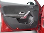 Mercedes-Benz A-klasse 160 Business Solution AMG - Navigatie - Camera - 18 inch LM velgen - Sportstoelen - Stoelverwarming - 12 maanden garantie