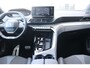 Peugeot 5008 1.2 PURETECH 130PK GT PACK AUTOMAAT | 2 stoelen op derde rij | Achterbank in delen neerklapbaar | Achterstoelen uitneembaar