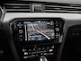 Volkswagen Passat Variant 1.4 TSI PHEV GTE | Trekhaak | Panoramadak | Camera | Zondag Open!