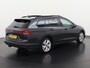 Volkswagen Golf Variant 1.5 eTSI Life DSG | Panoramadak | Trekhaak | Zondag Open!