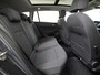 Volkswagen Golf Variant 1.5 eTSI Life DSG | Panoramadak | Trekhaak | Zondag Open!
