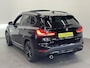 BMW X1 xDrive25e SportLine Aut PHEV Pano dak HiFi system Verwarmbare stoelen Sport stoelen navi Carplay PDC V+A Elektrische achterklep Full Led