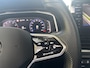 Volkswagen T-Roc 1.5 TSI R-Line / Panorama dak / Leer / afneembare trekhaak / IQ light / 19 Inch / Cockpit / Camera / 150 PK