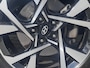 Hyundai Kona 1.0 T-GDI Premium / Dealer onderhouden / 1.200 kg Trekgewicht / Navigatie Bluelink / HUD / Achteruitrijcamera / Stoelventilatie / Stuur-, stoel- en achterbankverwarming / 18" LM wielen /