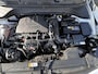 Hyundai Kona 1.0 T-GDI Premium / Dealer onderhouden / 1.200 kg Trekgewicht / Navigatie Bluelink / HUD / Achteruitrijcamera / Stoelventilatie / Stuur-, stoel- en achterbankverwarming / 18" LM wielen /