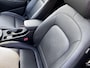 Hyundai Kona 1.0 T-GDI Premium / Dealer onderhouden / 1.200 kg Trekgewicht / Navigatie Bluelink / HUD / Achteruitrijcamera / Stoelventilatie / Stuur-, stoel- en achterbankverwarming / 18" LM wielen /