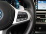 BMW 3-Serie Touring 330e M Sport Shadow | Panoramadak | Trekhaak | Head Up | Zondag Open!
