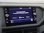 Volkswagen T-Cross 1.0 TSI Life | Dodehoek detectie | Achteruitrijcamera | CarPlay | Airco | Parkeersensoren | DAB radio | Buitenspiegels verwarmbaar |