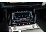 Audi e-tron Sportback 55 quattro S edition 95 kWh | Achterbank in delen neerklapbaar | Armsteun voor | Audio installatie