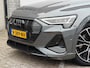 Audi e-tron Sportback 55 quattro S edition 95 kWh | Achterbank in delen neerklapbaar | Armsteun voor | Audio installatie
