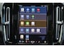 Volvo XC40 Extended Range Plus 82 kWh - IntelliSafe Assist & Surround - Parkeercamera achter - Verwarmde voorstoelen & stuur - Parkeersensoren voor & achter - Draadloze tel. lader - Warmtepomp - Extra getint glas - 19' LMV
