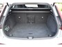 Volvo V60 T6 AWD 350PK Plug-in Hybrid Plus Dark | ACC | Pilot Assist | Harman Kardon | 360 Camera | BLIS | Trekhaak | Stoel en Stuurwiel verwarming