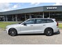 Volvo V60 T6 AWD 350PK Plug-in Hybrid Plus Dark | ACC | Pilot Assist | Harman Kardon | 360 Camera | BLIS | Trekhaak | Stoel en Stuurwiel verwarming
