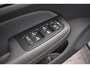 Volvo V60 T6 AWD 350PK Plug-in Hybrid Plus Dark | ACC | Pilot Assist | Harman Kardon | 360 Camera | BLIS | Trekhaak | Stoel en Stuurwiel verwarming