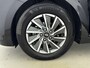 Hyundai Ioniq PREMIUM EV 38 kWh | OUTLETDEAL!!! | SOH 94% | 1ste EIGENAAR | APK GELDIG T/M 10-2027! | CLIMA | CRUISE | CAMERA | NAVI | LEDER | PRIVACY GLASS | 16'' LM VELGEN | FABRIEKSGARANTIE GELDIG T/M 8-2026! |