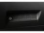Peugeot 208 1.2 PureTech 100PK GT | Navi | Clima | Cruise | Panoramadak | Apple Carplay/Android Auto | Camera | Parkeersensoren V+A | Full LED | Sportstoelen | 17" Lichtmetaal | Metallic |