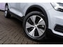 Volvo XC40 1.5 T5 Recharge Inscription Expression | Cruise Control | DAB | 2-zone Climate control | Carplay | Volvo On Call |