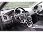 Volvo XC60 2.0 T5 245PK AUTOMAAT | ORIGINEEL NL! | DEALER OH! | TREKHAAK | ELEKTR KLEP | STOELVERWARMING | ALL SEASON | CLIMA | CRUISE