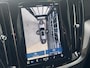 Volvo V60 2.0 T6 Plug-in hybrid AWD Plus Dark | Trekhaak | 360 camera | Harman Kardon audio | Adaptive cruise control | Stoel- en stuurwielverwarming | Dode hoek detectie BLIS |