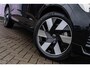 Volvo XC60 2.0 T6 Plug-in hybrid AWD Ultimate Bright | Long Range | Harman Kardon Audio | Schuif- / Kanteldak | Head Up Display | Stoel- / Stuurverwarming | Power Seats | Keyless | Parkeerverwarming | Dodehoek Detectie | Elektrische achterklep |