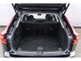 Volvo XC60 2.0 T6 Plug-in hybrid AWD Ultimate Bright | Long Range | Harman Kardon Audio | Schuif- / Kanteldak | Head Up Display | Stoel- / Stuurverwarming | Power Seats | Keyless | Parkeerverwarming | Dodehoek Detectie | Elektrische achterklep |