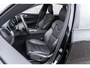 Volvo XC60 2.0 T6 Plug-in hybrid AWD Ultimate Bright | Long Range | Harman Kardon Audio | Schuif- / Kanteldak | Head Up Display | Stoel- / Stuurverwarming | Power Seats | Keyless | Parkeerverwarming | Dodehoek Detectie | Elektrische achterklep |