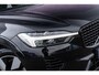 Volvo XC60 2.0 T6 Plug-in hybrid AWD Ultimate Bright | Long Range | Harman Kardon Audio | Schuif- / Kanteldak | Head Up Display | Stoel- / Stuurverwarming | Power Seats | Keyless | Parkeerverwarming | Dodehoek Detectie | Elektrische achterklep |