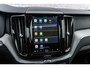 Volvo XC60 2.0 T6 Plug-in hybrid AWD Ultimate Bright | Long Range | Harman Kardon Audio | Schuif- / Kanteldak | Head Up Display | Stoel- / Stuurverwarming | Power Seats | Keyless | Parkeerverwarming | Dodehoek Detectie | Elektrische achterklep |