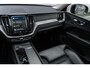 Volvo XC60 2.0 T6 Plug-in hybrid AWD Ultimate Bright | Long Range | Harman Kardon Audio | Schuif- / Kanteldak | Head Up Display | Stoel- / Stuurverwarming | Power Seats | Keyless | Parkeerverwarming | Dodehoek Detectie | Elektrische achterklep |