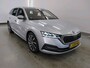 Skoda Octavia Combi 1.5 TSI 150pk First Edition | Navi | CarPlay | 18" | Side Assist | Stoelverwarming | LED | DAB | ACC | PDC V+A