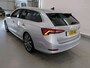 Skoda Octavia Combi 1.5 TSI 150pk First Edition | Navi | CarPlay | 18" | Side Assist | Stoelverwarming | LED | DAB | ACC | PDC V+A