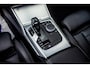 BMW 3-Serie Touring 330e M-SPORT, Leder, Dealer O.H., Pano