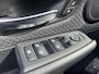 BMW 2-Serie Active Tourer 220i Essential | Trekhaak | Hoge instap | PDC |