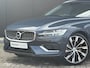 Volvo V60 2.0 T8 Twin Engine AWD Inscription / Elek. Stoelen / Trekhaak / Panoramadak / Bowers & Wilkins / Camera / Leder / Stoelen+Stuur+Achterbank Verwarmd / BLIS / Carplay /
